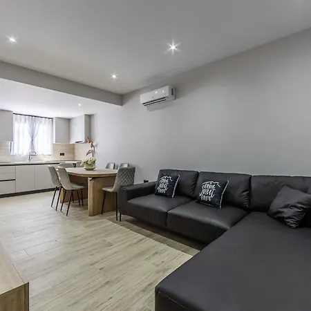 Azure Coast Living Duplex 아파트