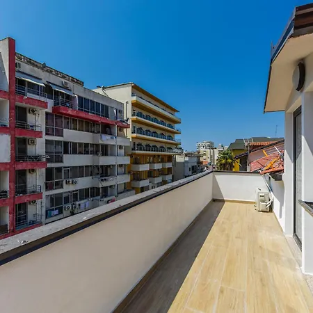 Appartamento Azure Coast Living Duplex