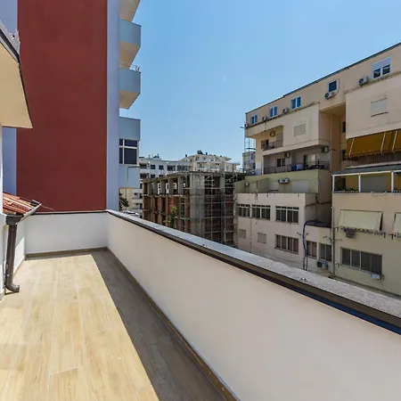 아파트 Azure Coast Living Duplex Durrës